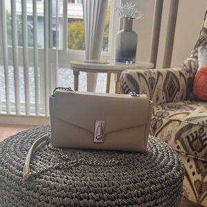 2Bella Elegant Cream Chain crossbody Shoulder Bag